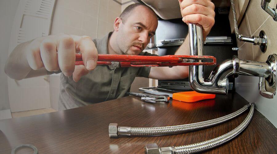 Local tankless water heater installation in Biggsville, IL